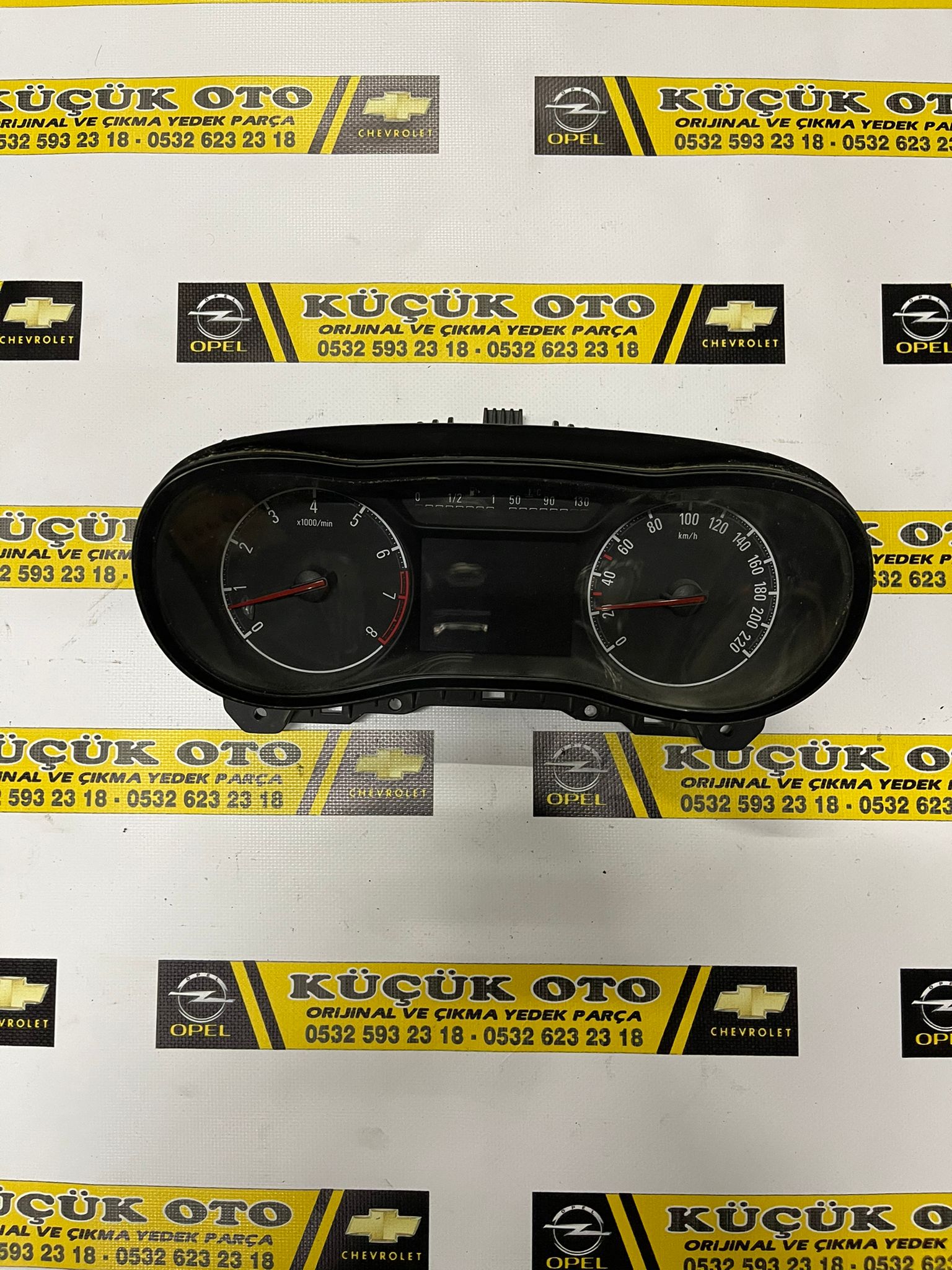 opel-crossland-cikma-orijinal-kilometre-saati Opel Crossland Çıkma Orijinal Kilometre Saati