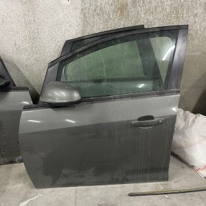 Opel Astra J Çıkma Orijinal Sol Ön Kapı Hatasız
