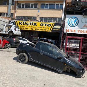 Opel Tigra Çıkma Kapı