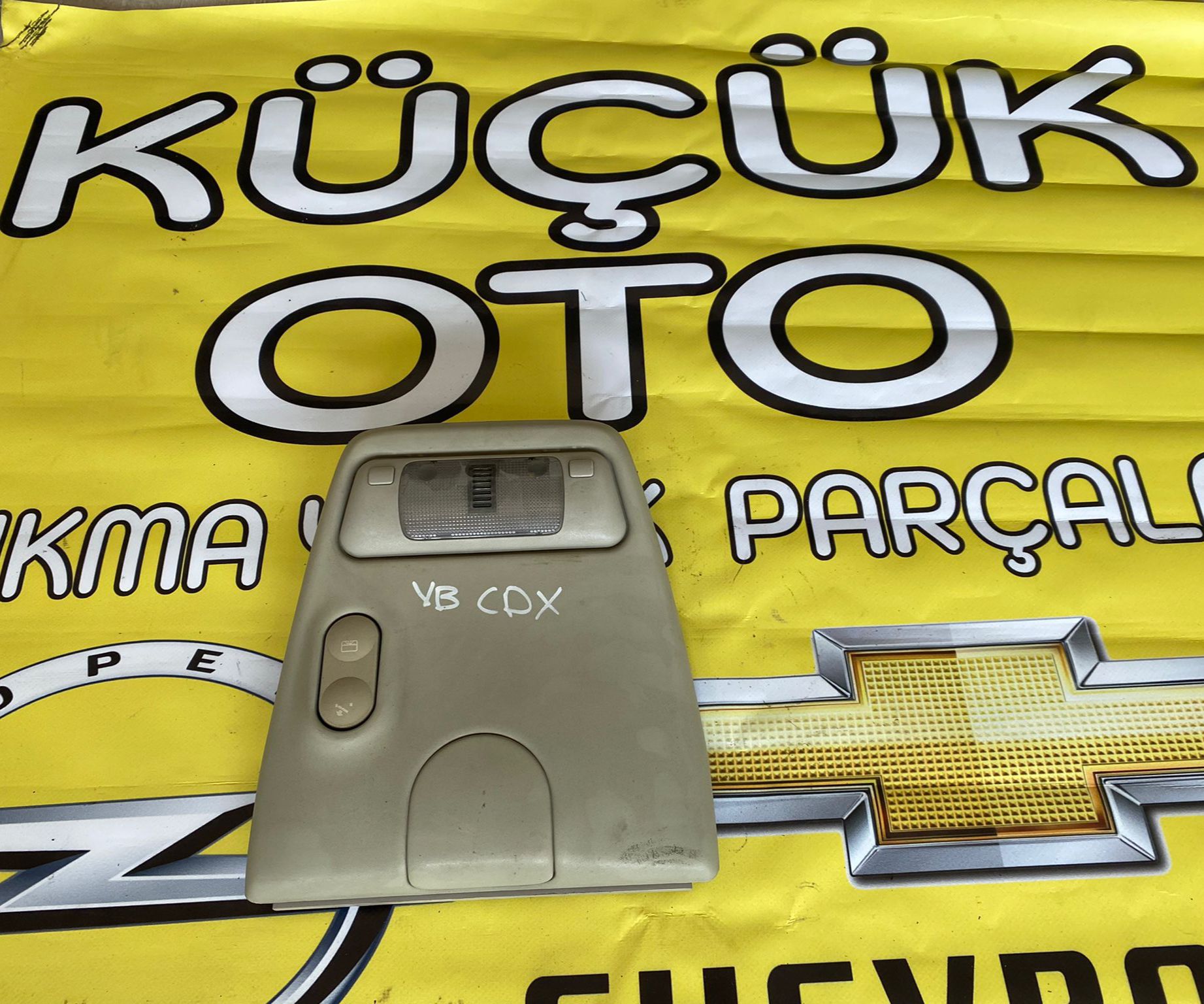 opel-vectra-b-cikma-tavan-lambasi Opel Vectra B Çıkma Tavan Lambası