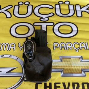 Opel Astra J Çıkma Vites Kolu