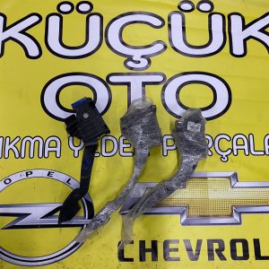 Opel Corsa E Çıkma Gaz Pedalı