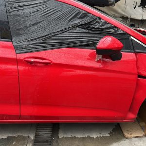 Opel Astra K Çıkma Orijinal Kırmızı Sağ Ön Kapı