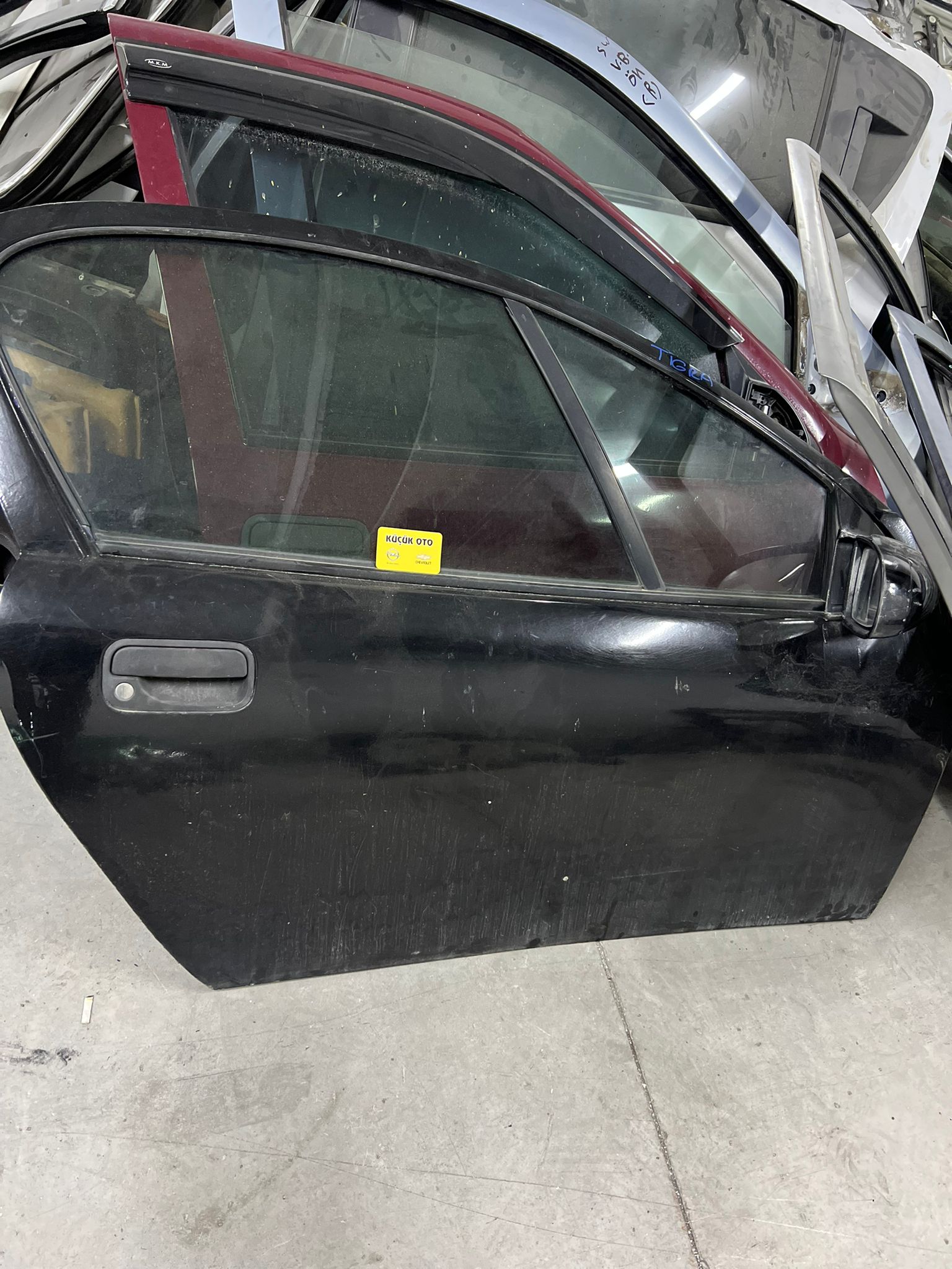 opel-tigra-cikma-orijinal-sag-on-kapi Opel Tigra Çıkma Orijinal Sağ Ön Kapı