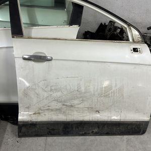 Chevrolet Captiva Çıkma Orijinal Sağ Ön Beyaz Kapı